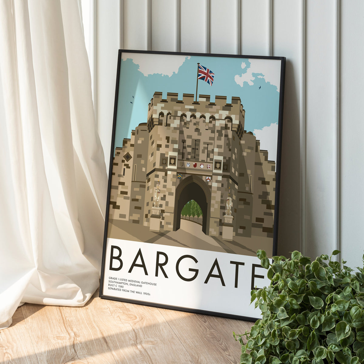Bargate Southampton |  Grade I listed medieval gatehouse | Hampshire | City Walls
